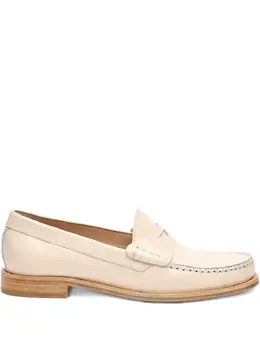 Stuart Weitzman: Светлые лоферы 