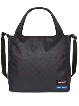 Eastpak: Чёрная сумка-шоппер 