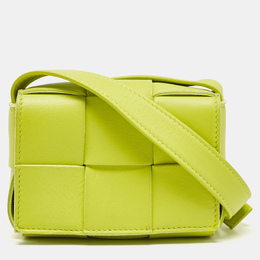 Bottega Veneta: Зелені сумки через плече  Candy Cassette