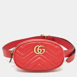 Gucci: Красная поясная сумка  GG Marmont
