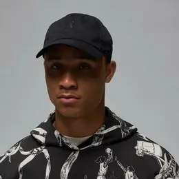 NIKE: Чёрная кепка  Club