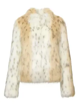 Unreal Fur: Шуба из искусственного меха 