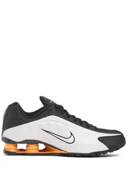 NIKE: Чорні кросівки  Shox R4