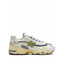 New Balance: Белые кроссовки 