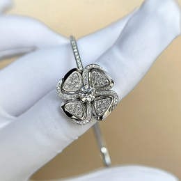 Bvlgari: Браслет 