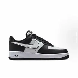 NIKE: Чёрные кроссовки  Air Force 1