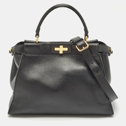 Fendi: Чёрная сумка на руку  Peekaboo