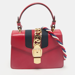 Gucci: Красная сумка на руку  Sylvie