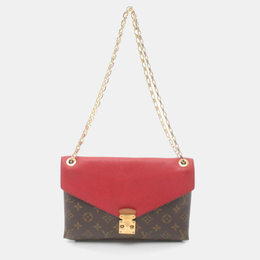 Louis Vuitton: Коричневая сумка 