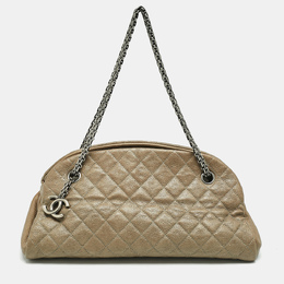 Chanel: Зелёная сумка 