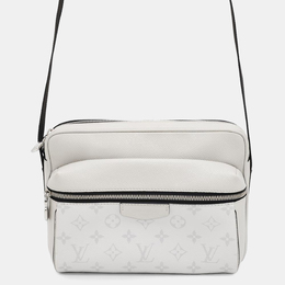 Louis Vuitton: Белая сумка 
