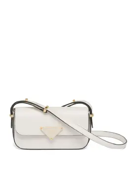Prada: Белая сумка 