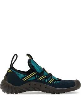 adidas: Зелёные кроссовки  Equipment
