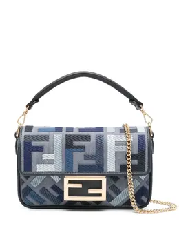 FENDI: Голубая сумка через плечо  Baguette