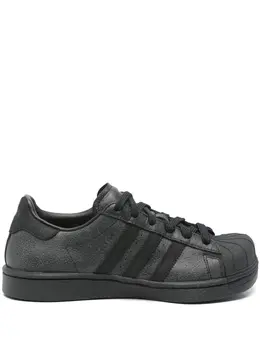 adidas: Чёрные кроссовки  Superstar