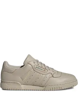 adidas: Бежевые кроссовки  Powerphase