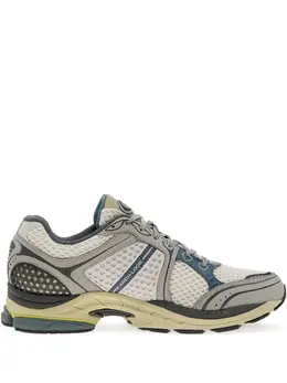 Saucony: Кроссовки 