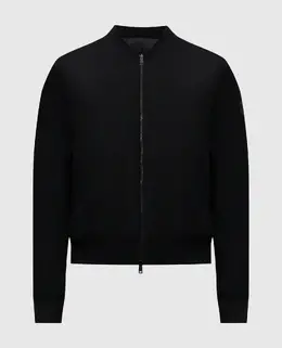 Moncler: Чёрная куртка 