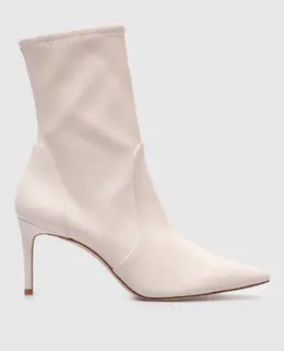 Stuart Weitzman: Белые ботинки 