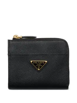 Prada: Чёрный кошелёк 