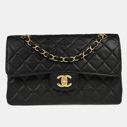 Chanel: Чёрная сумка 