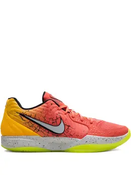 Nike: Серебристые кроссовки 