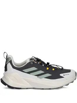 adidas: Чёрные кроссовки  Terrex