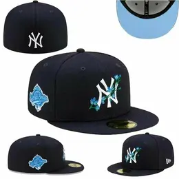 NEW ERA: Белая кепка 