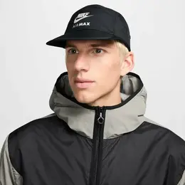 NIKE: Чёрная кепка  Air Max