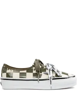Vans: Бежевые кроссовки  Authentic 44