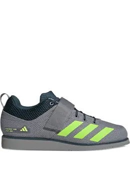 adidas: Кроссовки 