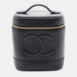 Chanel: Чёрная сумка 