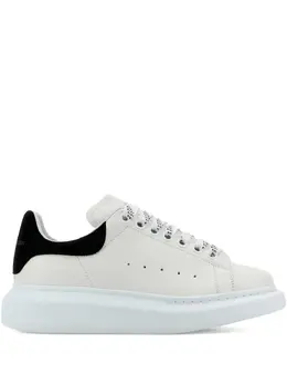 Alexander McQueen: Белые кроссовки 