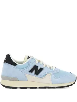 New Balance: Голубые кроссовки 