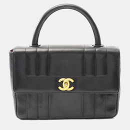 Chanel: Чёрная сумка 