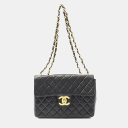 Chanel: Чёрная сумка 