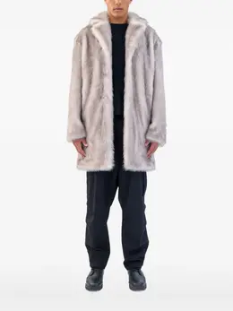 Unreal Fur: Шуба из искусственного меха 