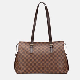 Louis Vuitton: Коричневая сумка 