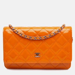 Chanel: Оранжевый кошелёк 