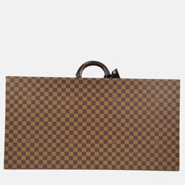 Louis Vuitton: Чемодан 