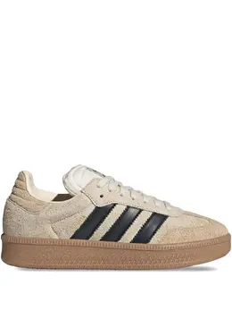 adidas: Белые кроссовки  Samba