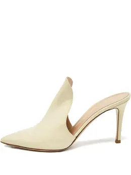 Gianvito Rossi: Сабо 