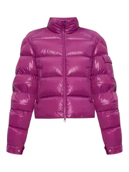 Moncler: Розовая куртка 