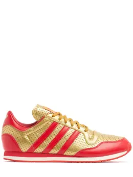 ADIDAS ORIGINALS: Красные кроссовки 