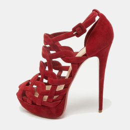Christian Louboutin: Красные сандалии 