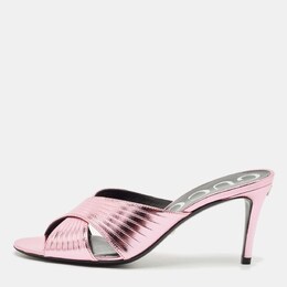 Gucci: Розовые сандалии 