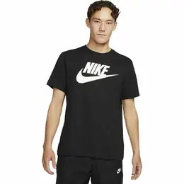 NIKE: Чёрная футболка  NSW