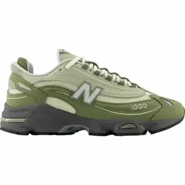 New Balance: Зелёные кроссовки 