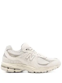New Balance: Светлые кроссовки  2002R