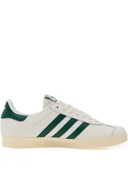 adidas: Белые кроссовки  Gazelle